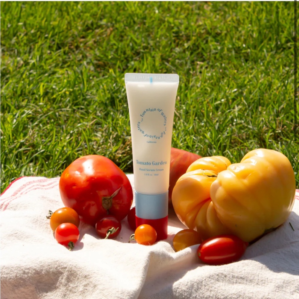 Fountain of Waters Tomato 🍅 Garden Hand Serum Cream